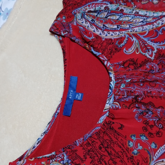 Top - Picture 3 of 4